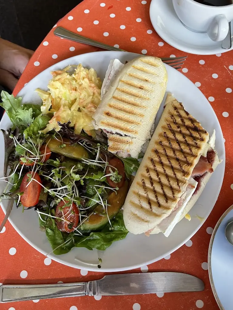 Menu_Wendy's Community Cafe & Juice Bar_Great Bedwyn_image_9