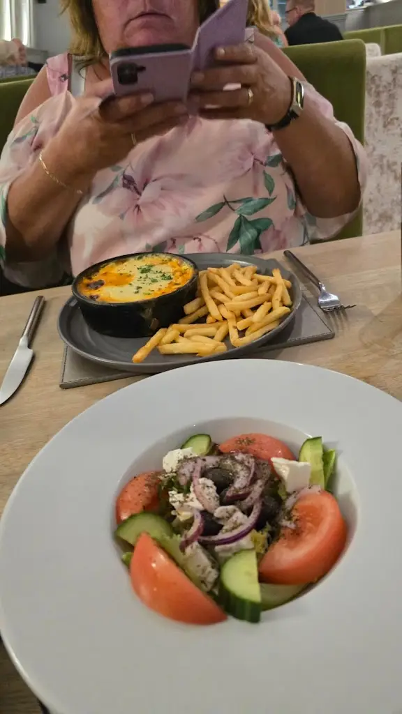 Emma Parker_Olive Garden_Gorleston-on-Sea_review