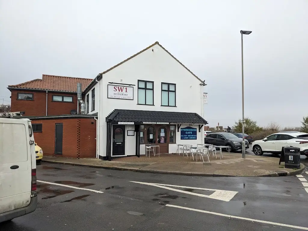 Storm House Cafe_Gorleston-on-Sea_slider_image_3