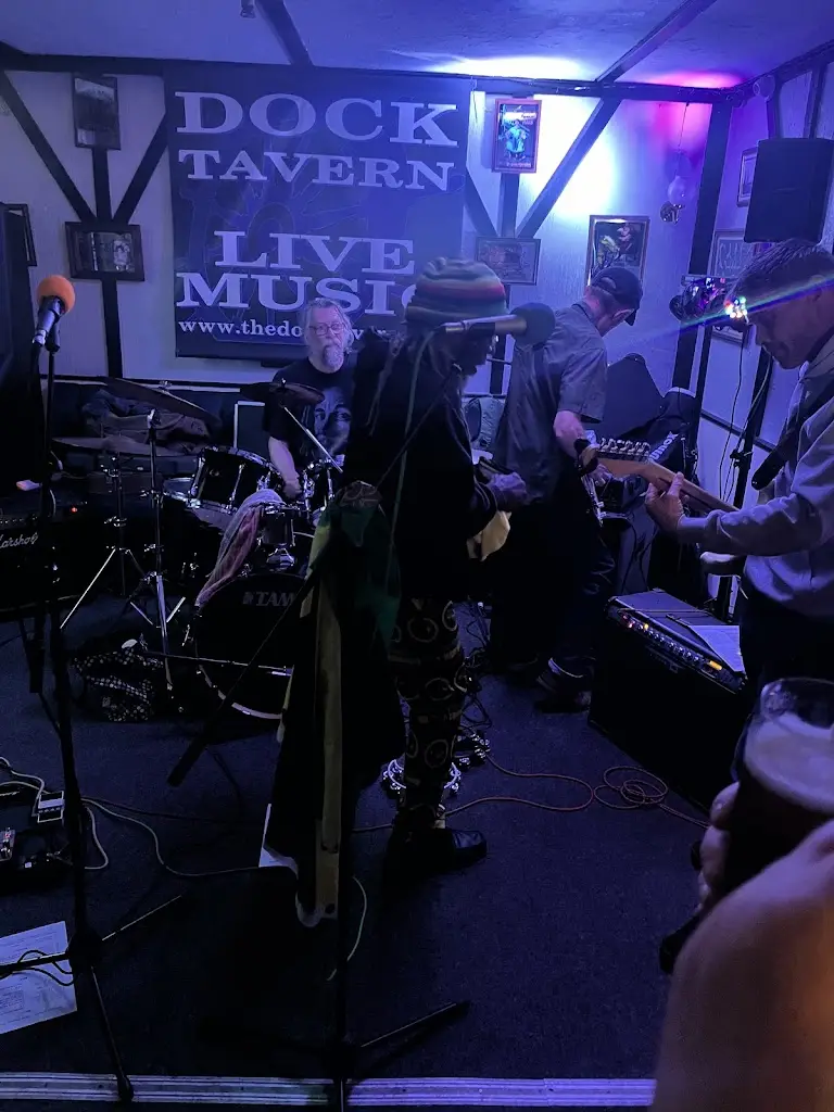 Andrew Walker_Dock Tavern_Gorleston-on-Sea_review