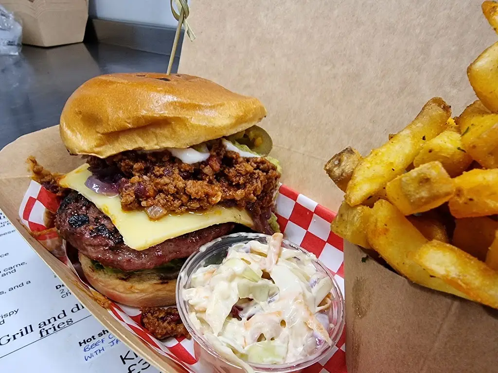 The Belle Vue Inn_Gorleston-on-Sea_slider_image_2