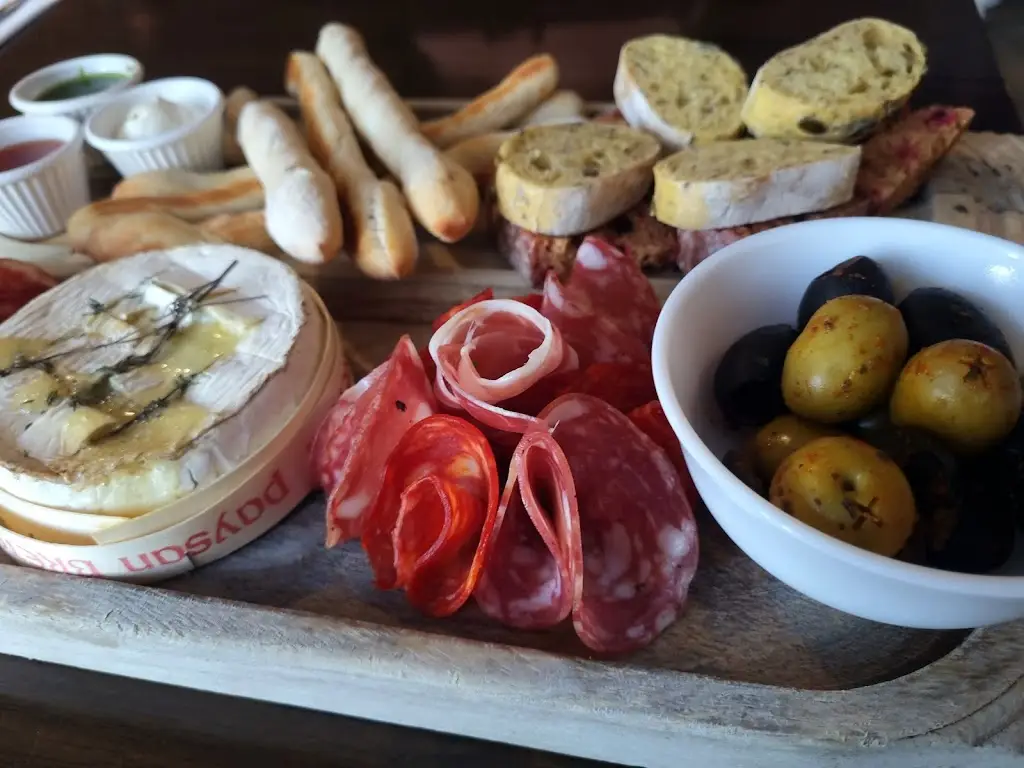 Menu_Arty’s_Gosport_image_6