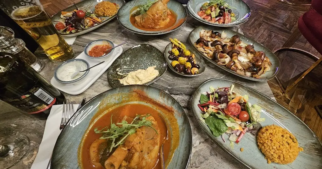 Zoe-Marie Grant_Lizz Restaurant_Gosport_review