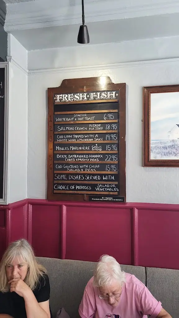 Simon Pickles_The Castle Tavern_Gosport_review