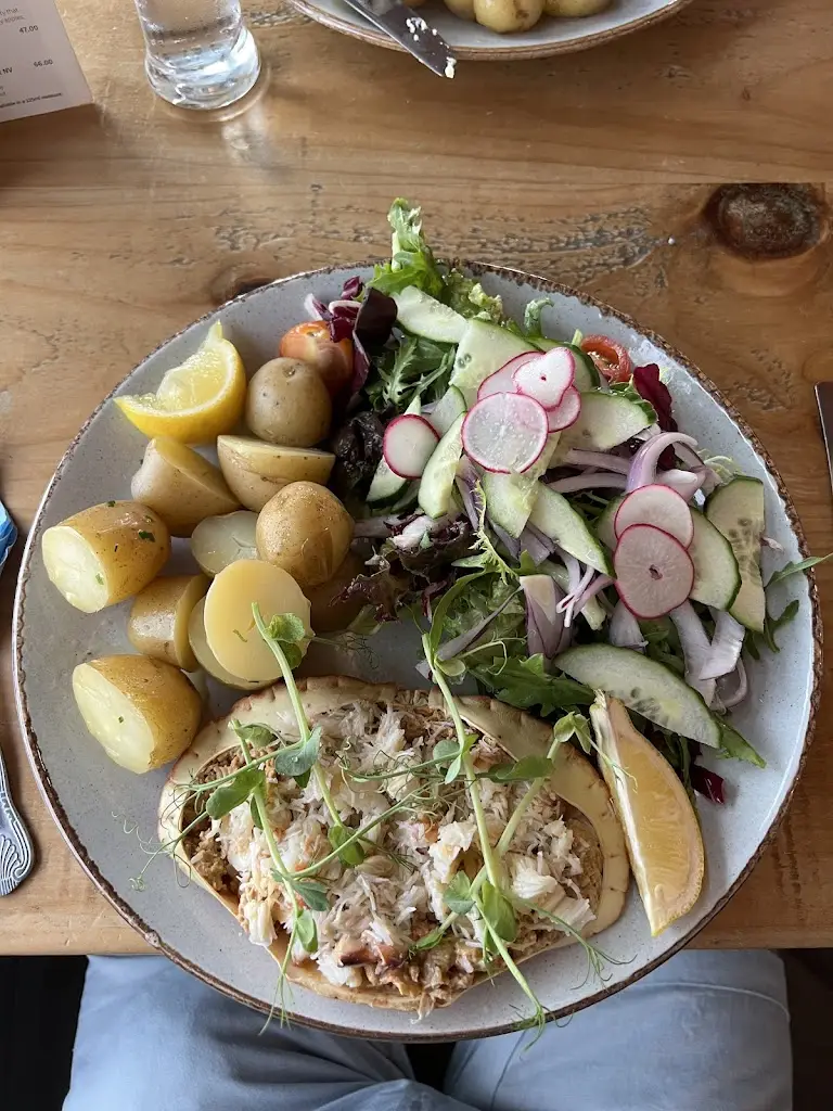 Menu_Pebbles Fish & Wine Bar_Gosport_image_9