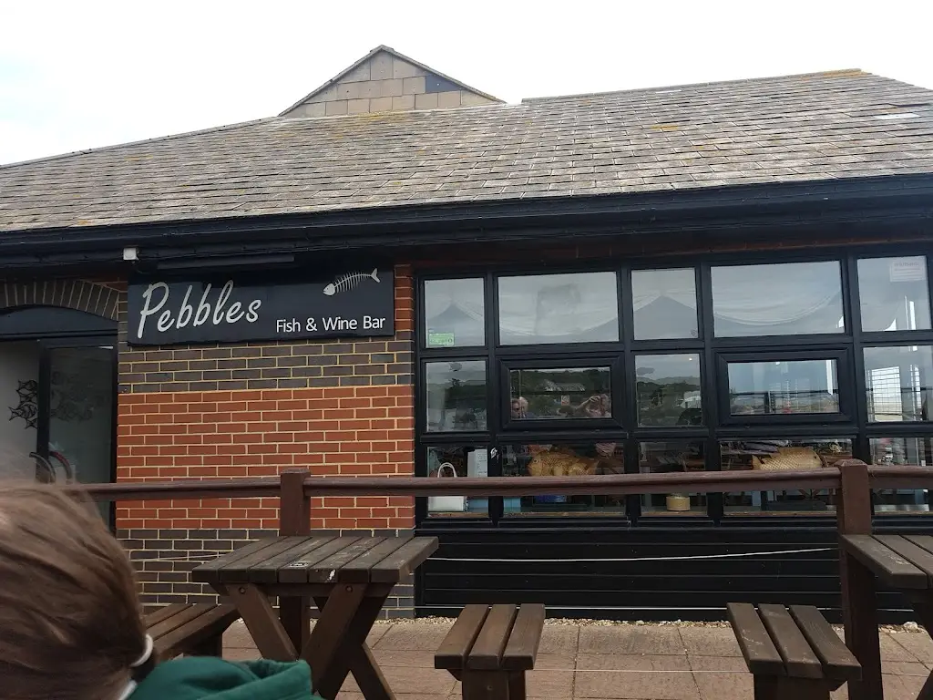 Pebbles Fish & Wine Bar_Gosport_slider_image_1