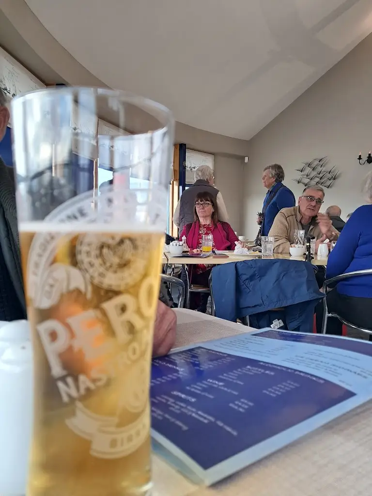 Menu_Lakeside Cafe And Bar_Gosport_image_9