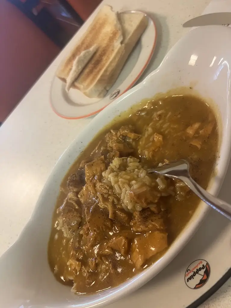 GUVEN YILMAZ_Poppins Gosport_Gosport_review