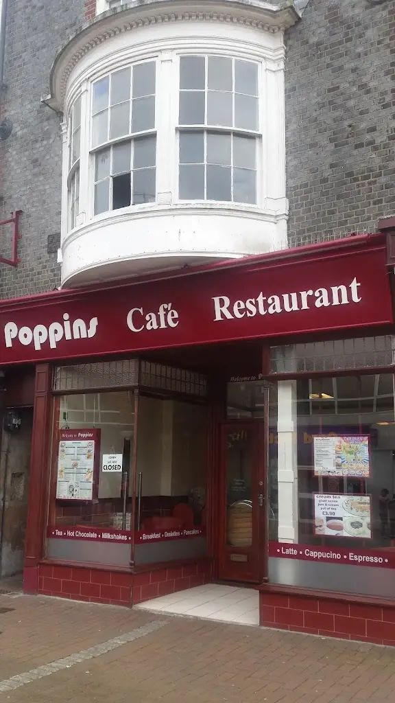 Poppins Gosport restaurant in Gosport