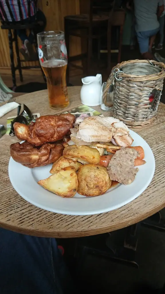 Menu_The Fighting Cocks, Alverstoke_Gosport_image_6