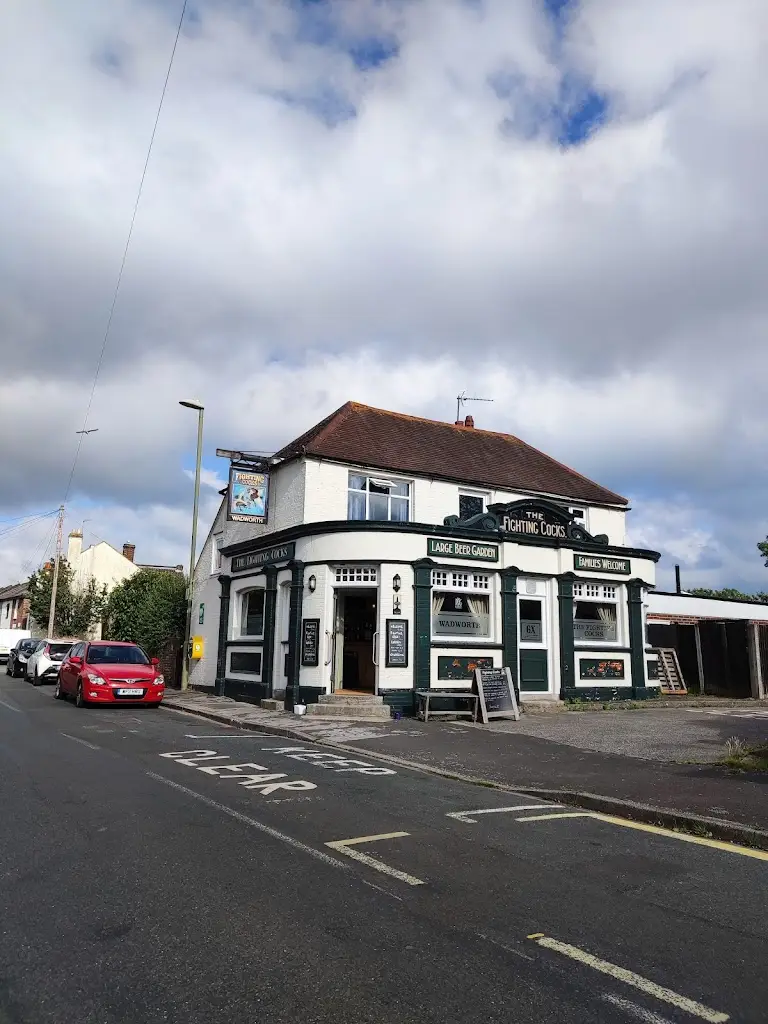 Bebe Ratm_The Fighting Cocks, Alverstoke_Gosport_review