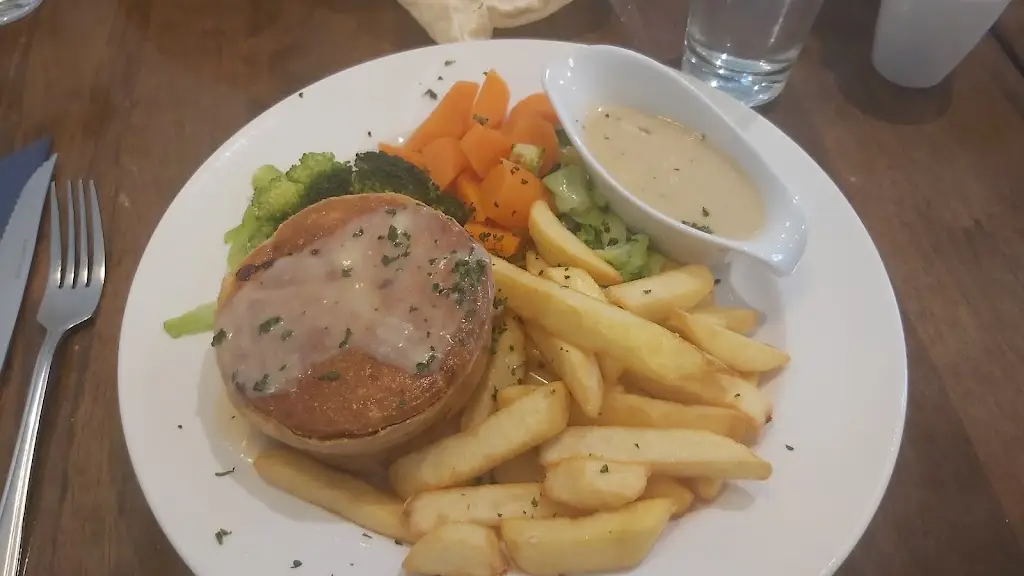 Menu_Tides_Goring-by-Sea_imagen_9