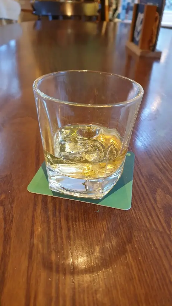 Menu_Castle_Goring-by-Sea_image_7