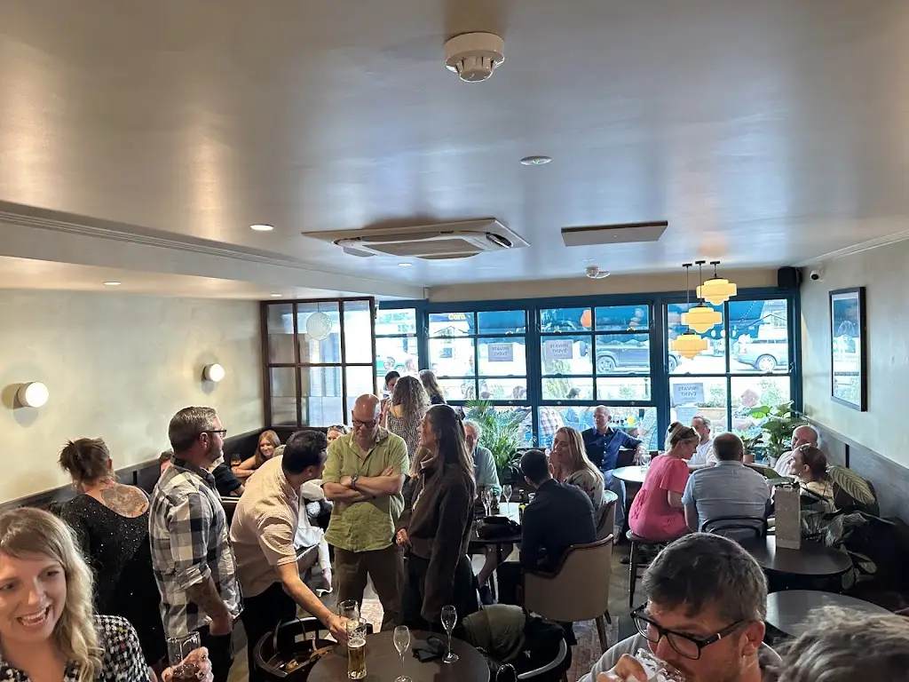 Glenn F_The Moon by Sea_Goring-by-Sea_review