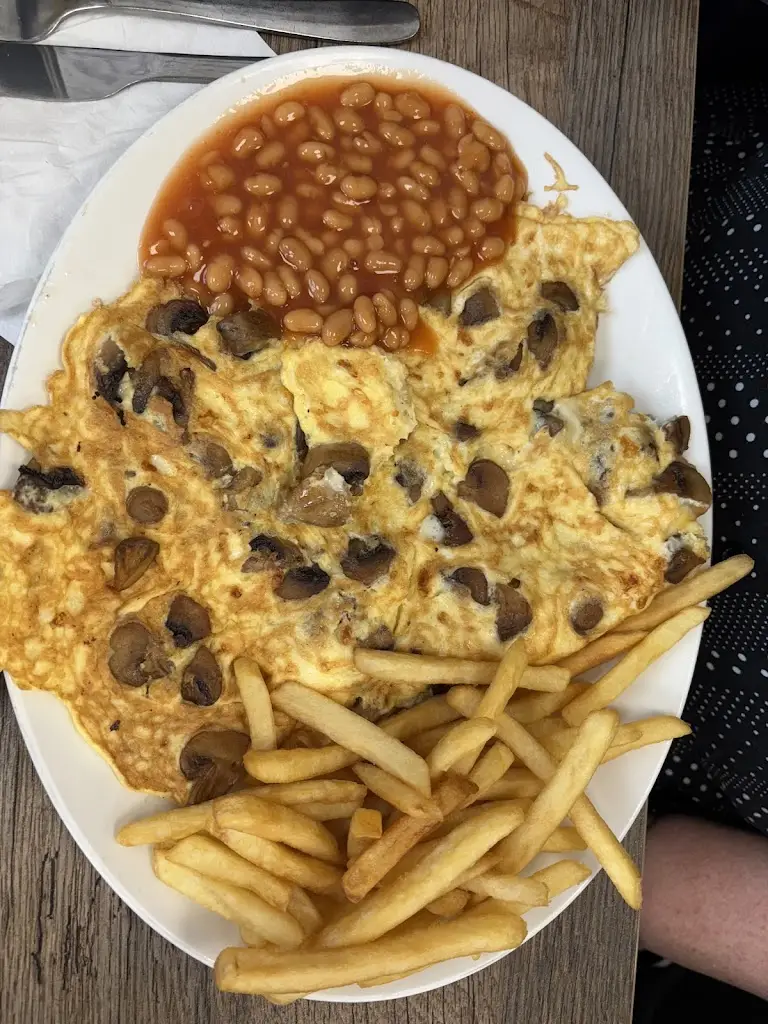 Kiera Steff_Goring Cafe Restaurant_Goring-by-Sea_review