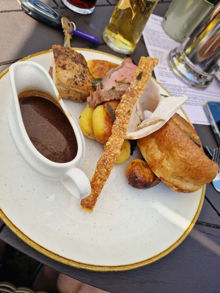 Menu_The Swallows Return_Goring-by-Sea_image_8