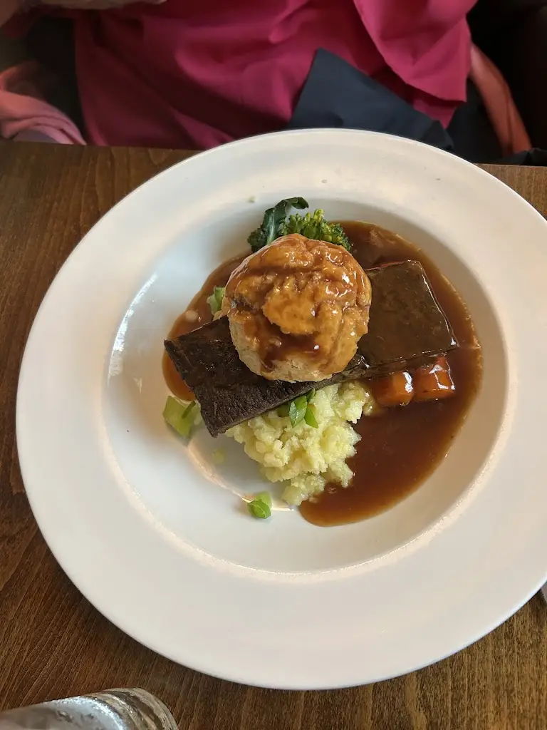 Mary Sue NJ_The Plough_Great Bentley_review