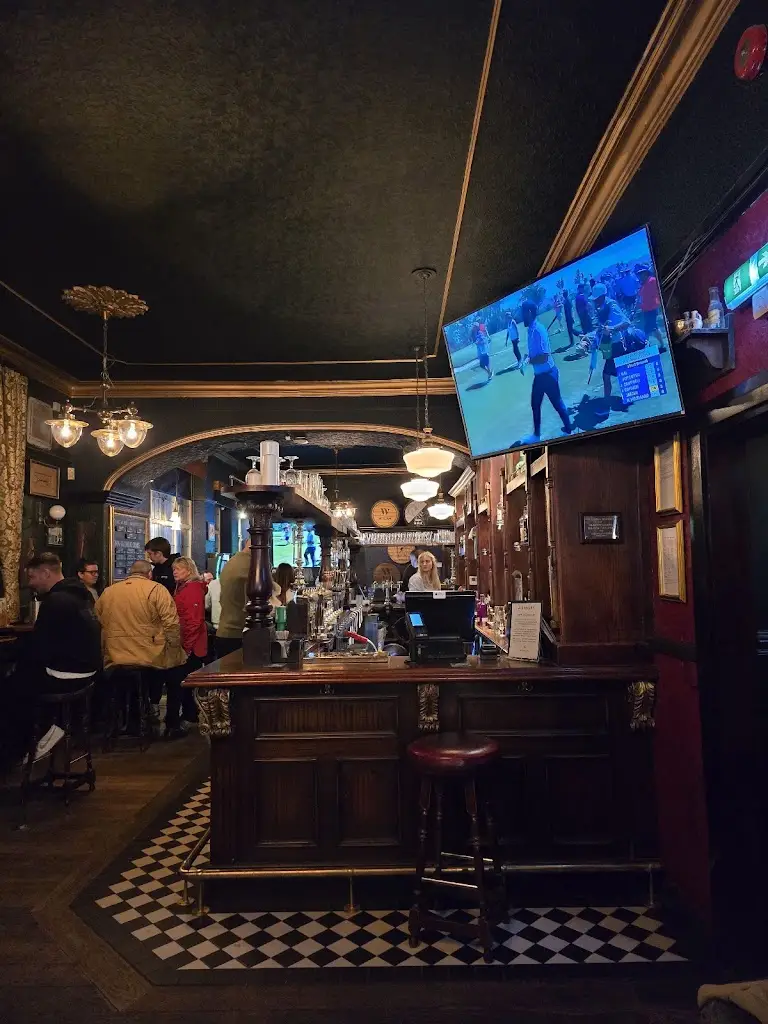 Tim Thompson_The County_Gosforth_review