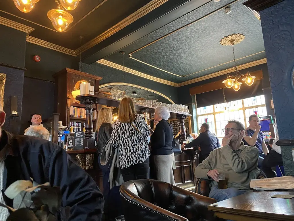 Darren Warneford_The County_Gosforth_review