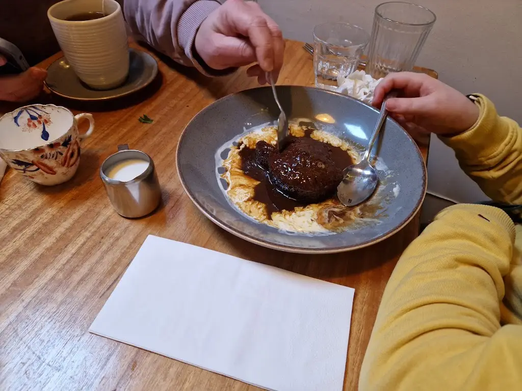 Ruby Van der Velde_Koru Peaceful Pizza_Gosforth_review