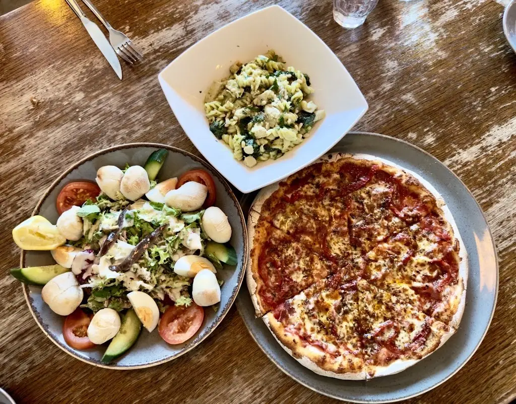 Koru Peaceful Pizza_Gosforth_slider_image_2