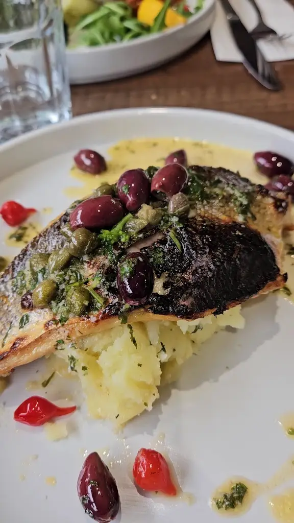 Corsaro Ristorante Tipico Italiano_Gosforth_slider_image_2