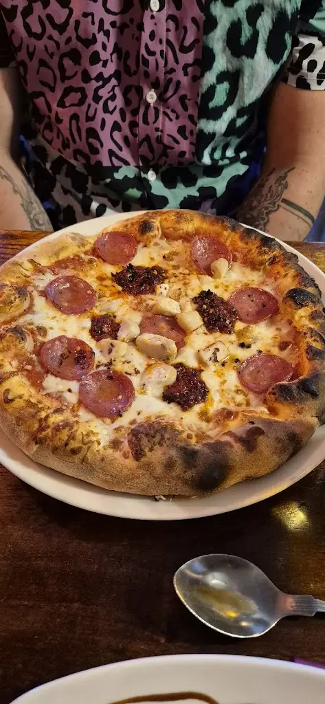 Leha Green_The Italian Greyhound_Great Glen_review