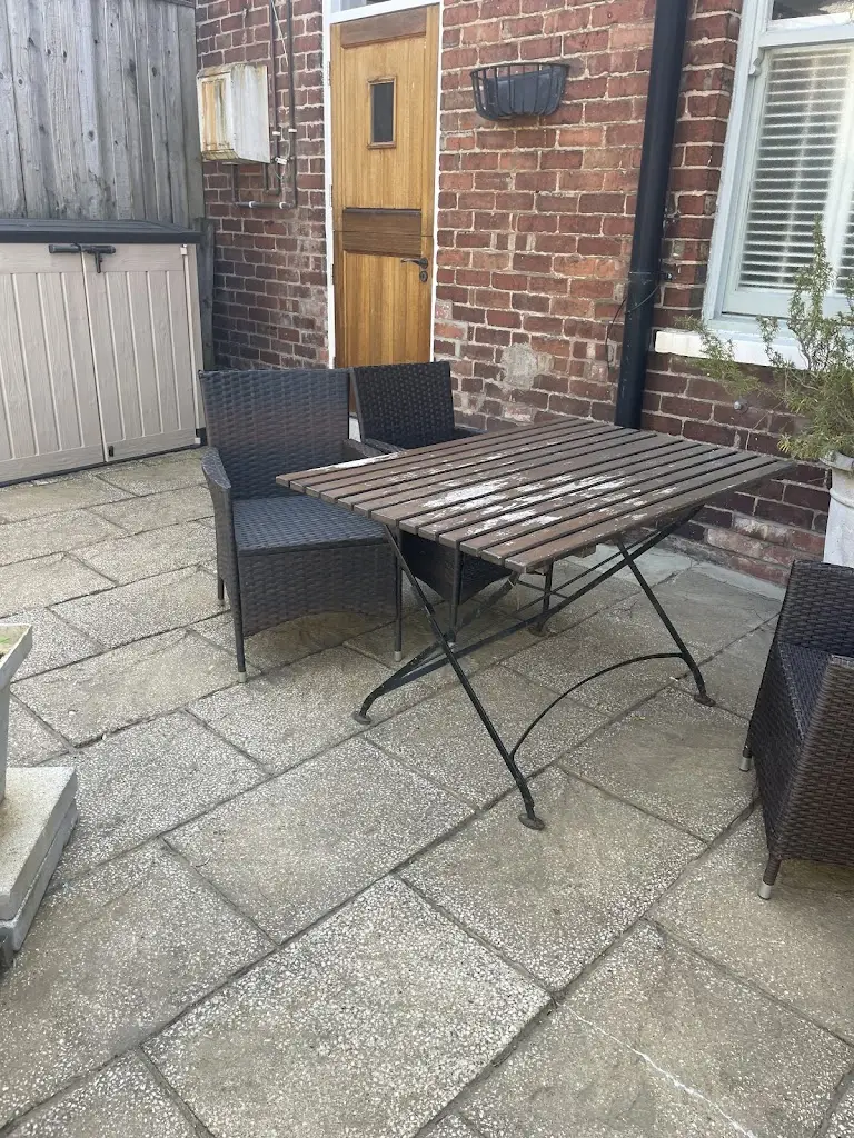 Debbie B_Courtyard Caffé_Great Eccleston_review