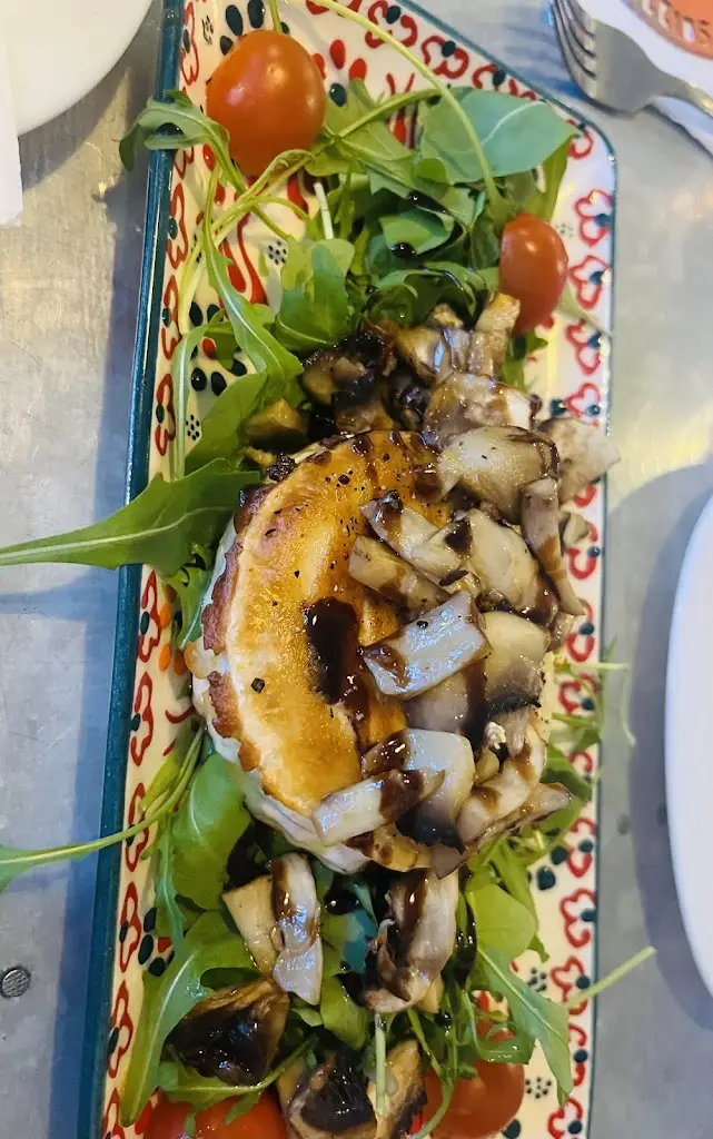 Elaine Tidswell_Pizza on the Piazza LTD_Great Eccleston_review