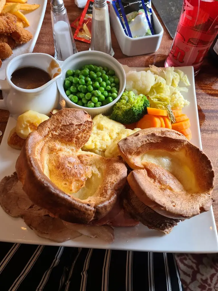 Menu_Black Bull Hotel_Great Eccleston_imagen_7