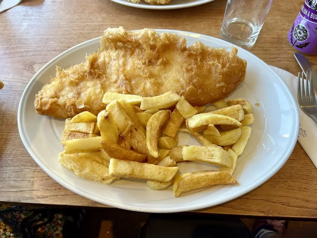 Bellamy’s Fish Bar Great Eccleston_Great Eccleston_slider_image_2