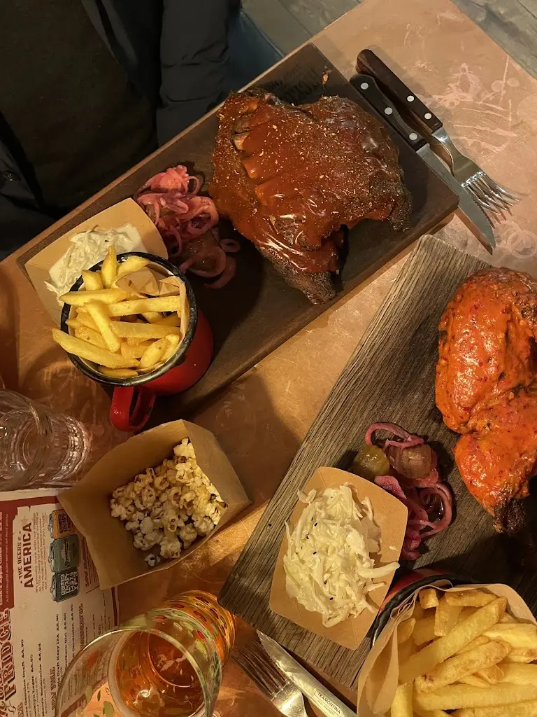 Zoë V_Hickory's Smokehouse Shrewsbury_Great Hanwood_review