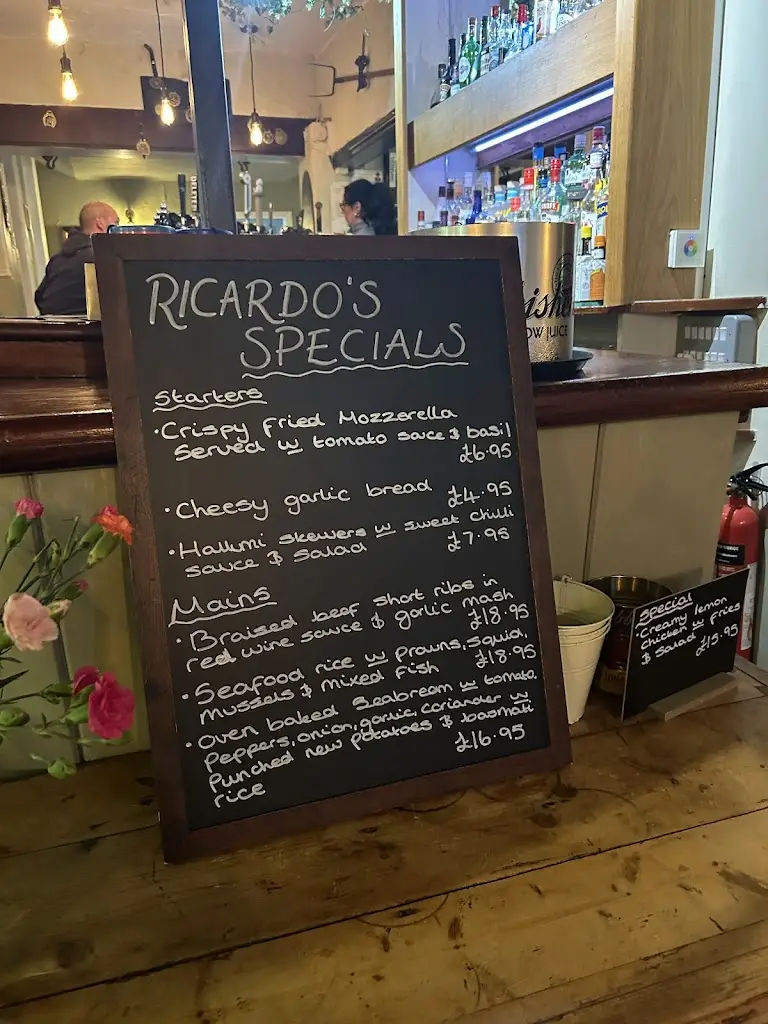 Menu_The Half Moon Inn Balcombe_Balcombe_image_1