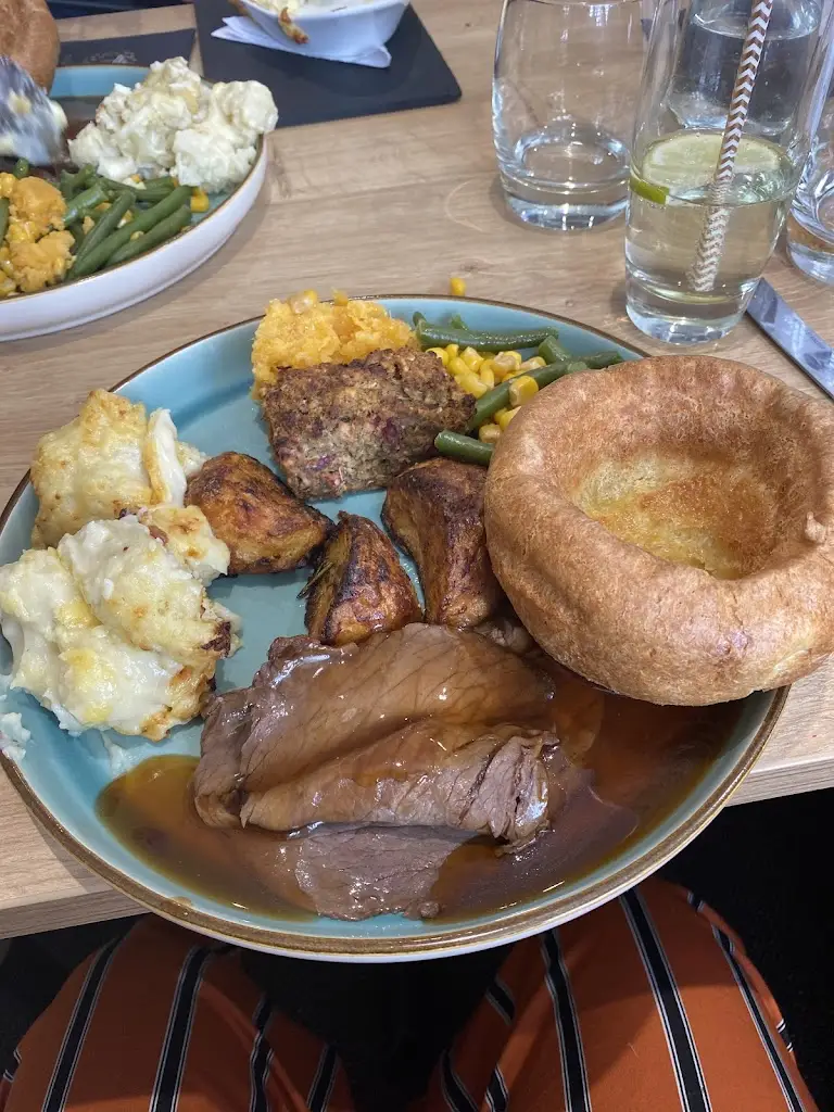 Menu_Feast21_Great Dunmow_image_1