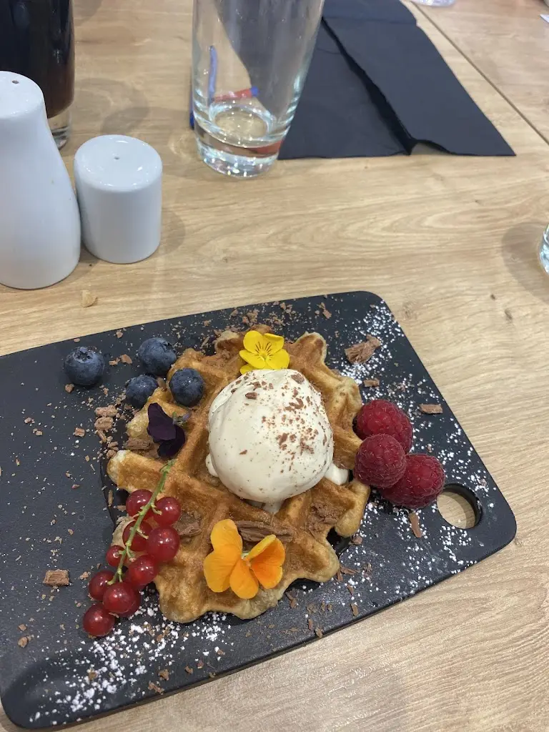 Menu_Feast21_Great Dunmow_image_7