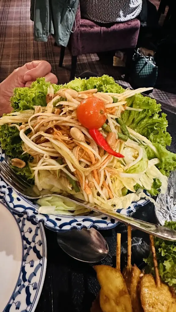 Menu_The Plough Leatherhead_Great Bookham_image_8