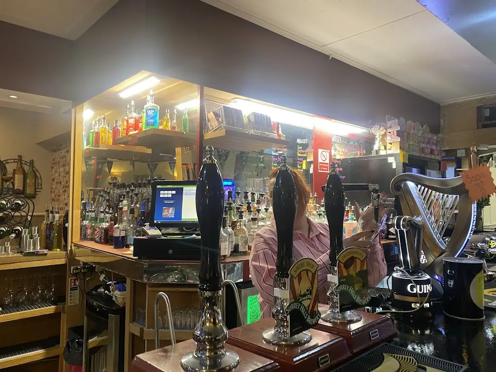 Becky Gardiner_The Old Crown_Great Bookham_review