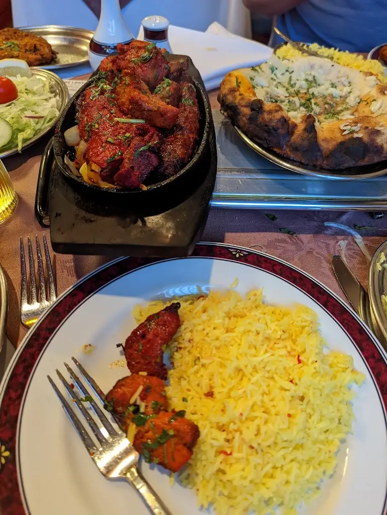 Arron Hiscox_Great Bookham Tandoori Restaurant_Great Bookham_review