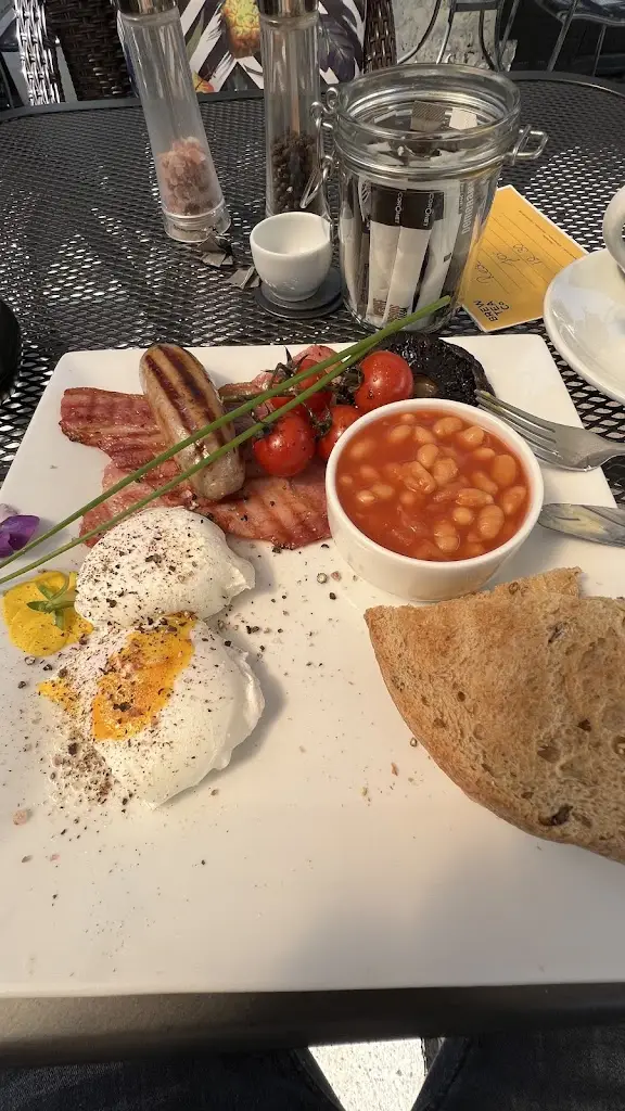 Menu_Carolina’s Coffee Shop_Great Bookham_image_9