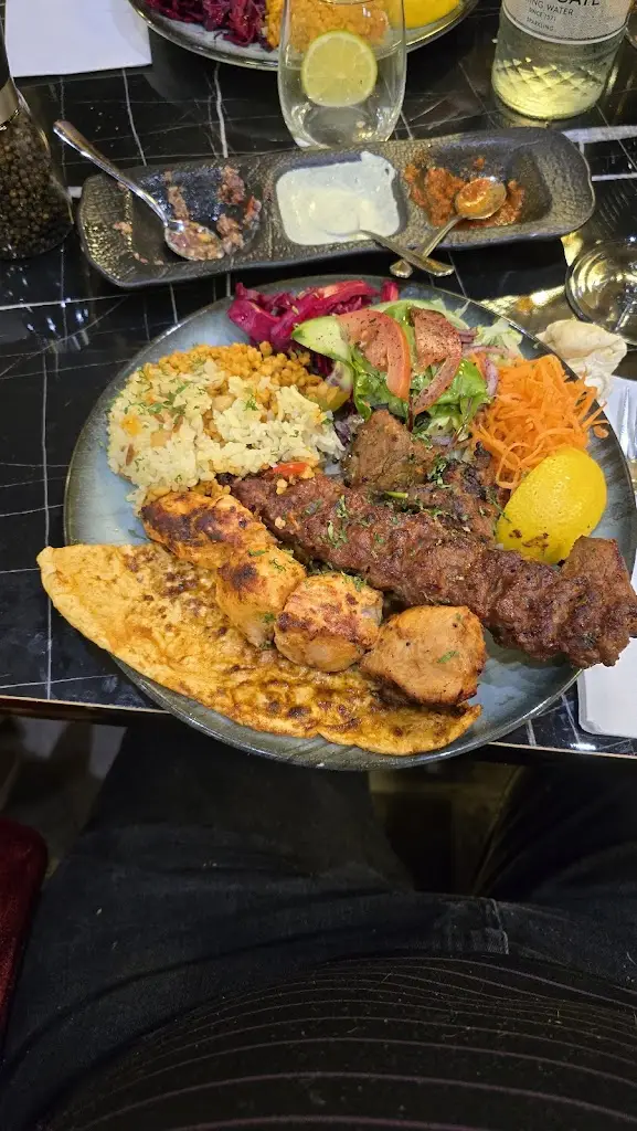 Menu_Han Kitchen Restaurant_Great Bookham_image_5