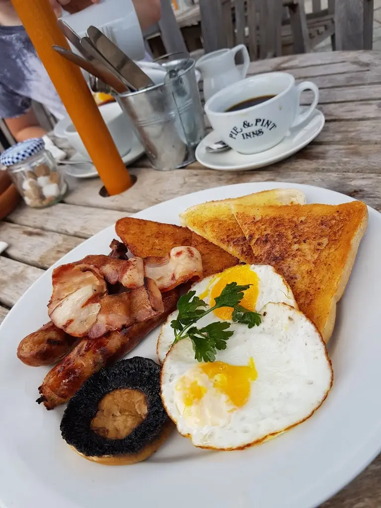 Menu_Castle - Great Leighs_Great Leighs_image_7