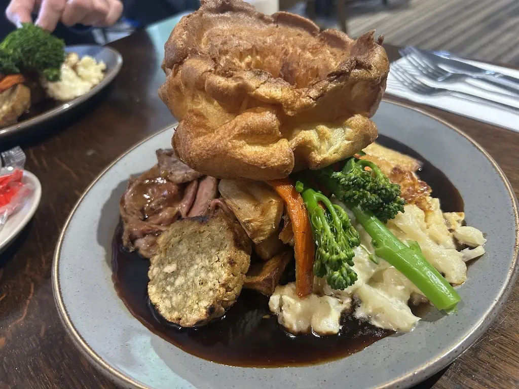 Nicky Oliver_Castle - Great Leighs_Great Leighs_review