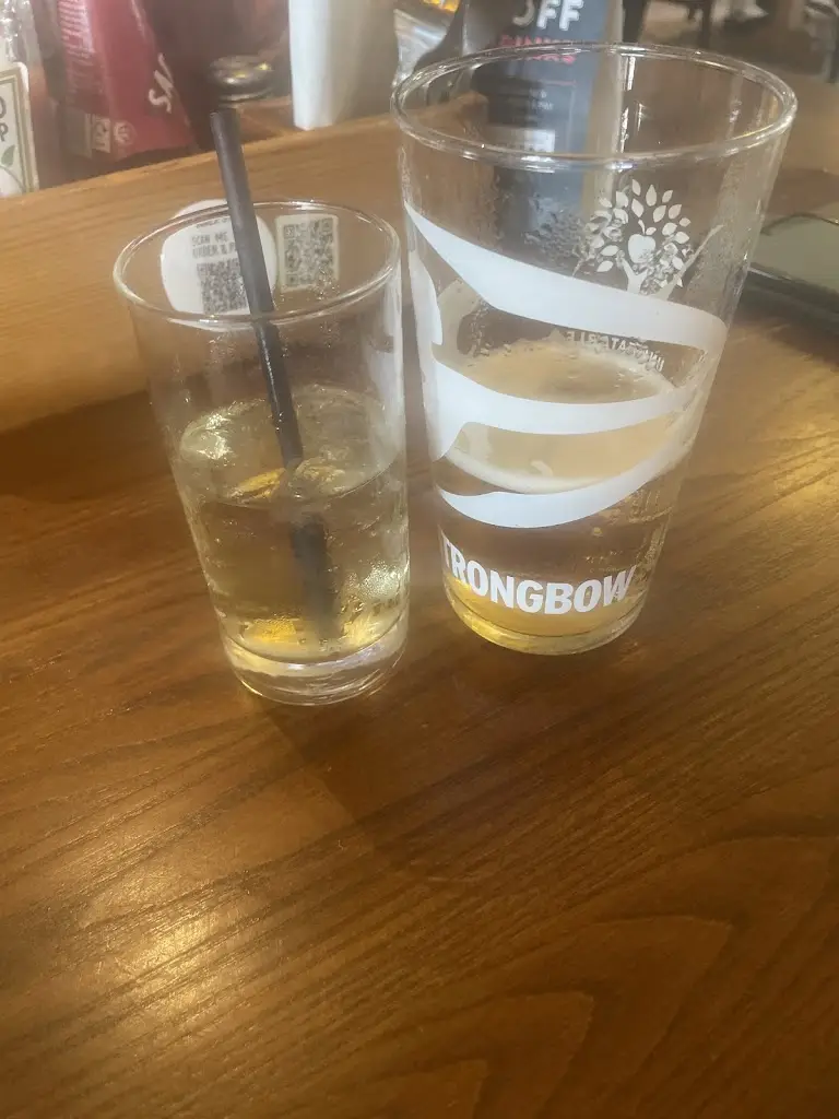 julie addison_Trigger Pond_Great Sankey_review