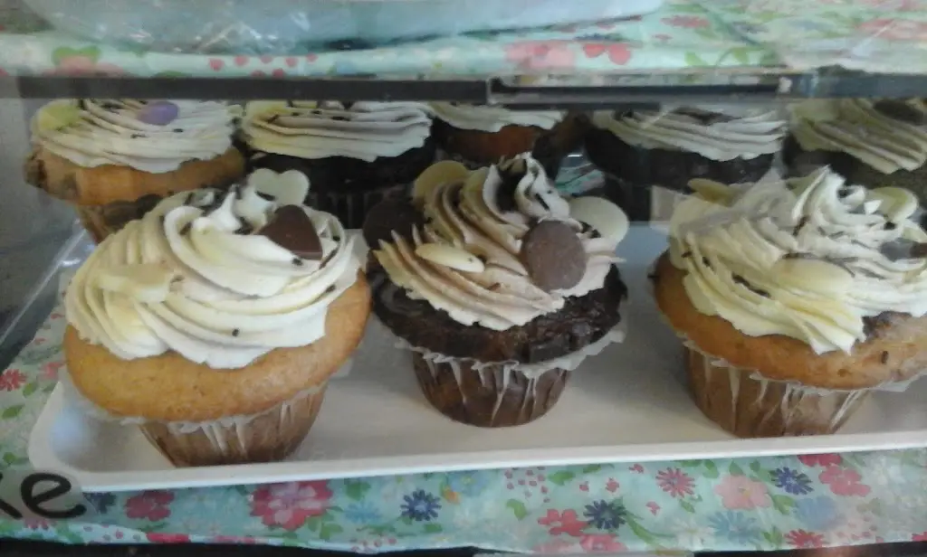 Menu_Aziz's Kitchen - Indian Takeaway & Restaurant_Great Houghton_image_8