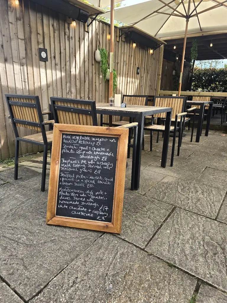 Menu_Morleys Bistro_Balcombe_image_3