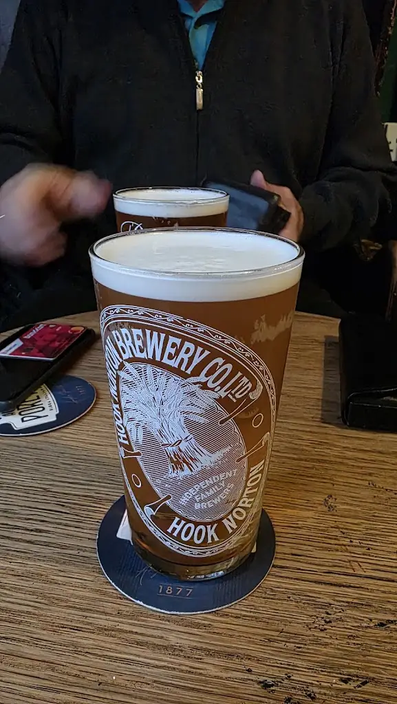 Christian Feusthuber_The Nag's Head_Great Malvern_review