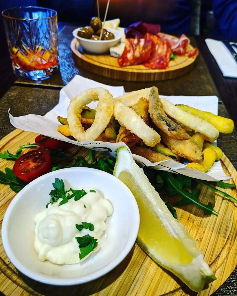 Peppe's Italian Restaurant_Great Malvern_slider_image_3