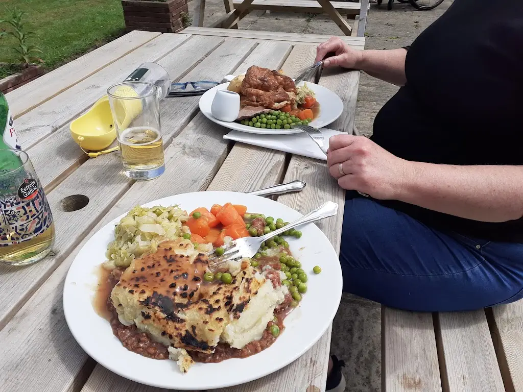 Menu_Filby Bridge Restaurant_Great Yarmouth_immagine_4