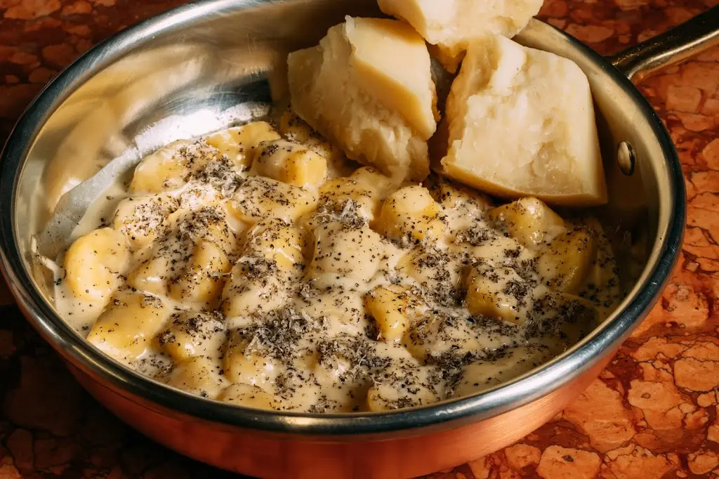 Menu_Riviera_Greater London_image_5