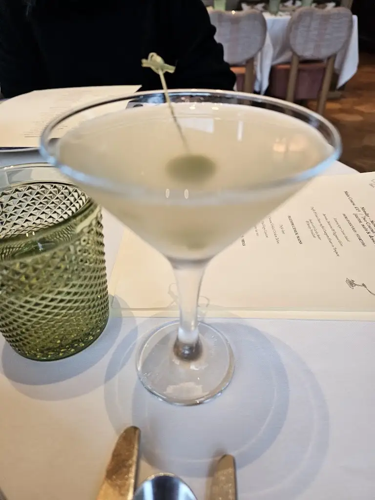 cherise asante_Riviera_Greater London_review